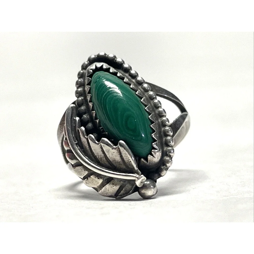 Vintage Signed Silver Malachite-Style Ring Size 5.25 Southwestern Leaf Design